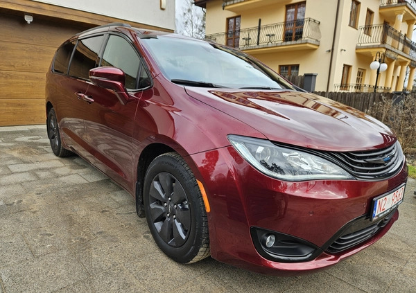 Chrysler Pacifica cena 149998 przebieg: 98000, rok produkcji 2019 z Janowiec Wielkopolski małe 191